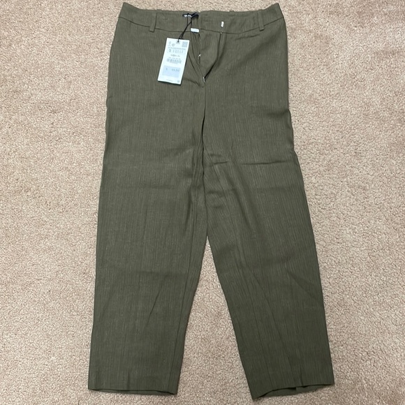 Zara women green linen pants. Small - Picture 2 of 6